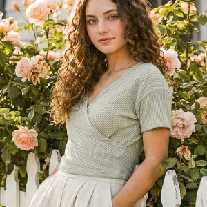 Lea Crop Top